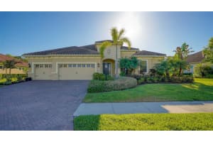 8224 Larkspur Cir, Sarasota, FL 34241, Sold 06/10/22