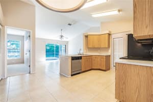 6113 61st Ct E, Palmetto, FL 34221, Sold 04/21/22