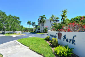 835 S Osprey Ave, Sarasota, FL 34236, Sold 05/09/22