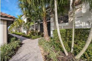 5664 PALMER CIR #202, BRADENTON, FL 34211 - MLS#MFRA4529299