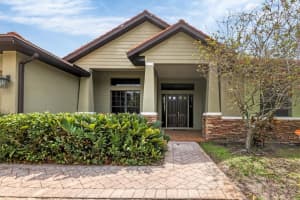 1704 Arlington St, Sarasota, FL 34239, Sold 07/08/22