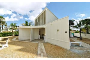 4430 Exeter Dr, Longboat Key, FL 34228, Sold 05/13/22