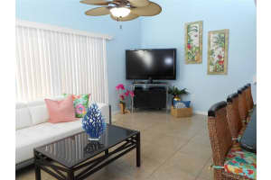 105 7th St S, Bradenton Beach, FL 34217, Sold 05/14/22
