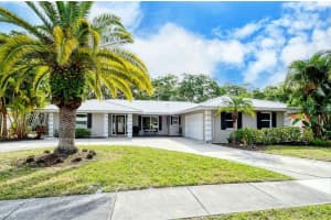 7331 Bounty Dr, Sarasota, FL 34231, Sold 04/21/22