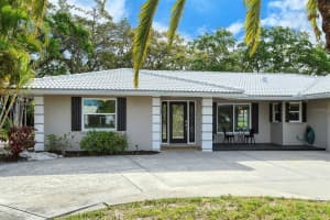 7331 Bounty Dr, Sarasota, FL 34231, Sold 04/21/22