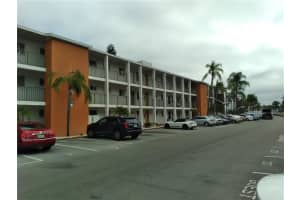 2323 Canal Dr, Bradenton, FL 34207, Sold 04/13/22