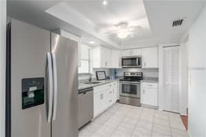 2932 Captiva Gardens Dr, Sarasota, FL 34231, Sold 05/02/22