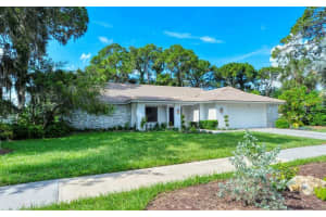 3698 Country Pl Blvd, Sarasota, FL 34233, Sold 06/23/22