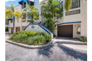 1918 Harbourside Dr, Longboat Key, FL 34228, Sold 04/29/22