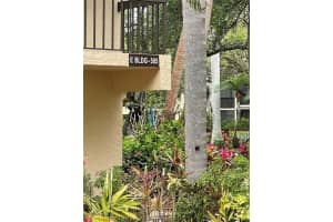 505 30th Ave W, Bradenton, FL 34205, Sold 05/23/22