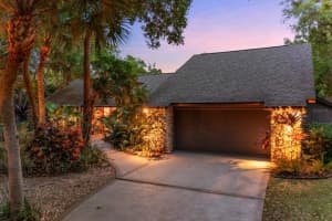 4609 Friar Tuck Ln, Sarasota, FL 34232, Sold 05/16/22