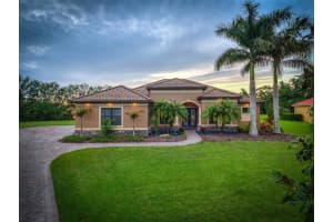 1027 145th St Cir NE, Bradenton, FL 34212, Sold 06/13/22