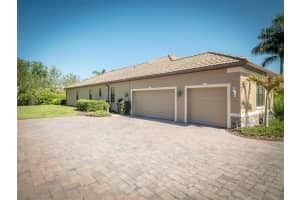 1027 145th St Cir NE, Bradenton, FL 34212, Sold 06/13/22