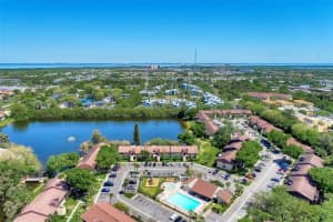 10735 Village Club Cir, St. Petersburg, FL 33716, Sold 05/06/22