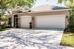 800 Shorecrest Dr, Sarasota, FL 34232, Sold 05/31/22