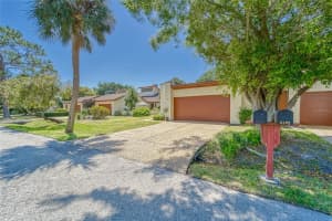 6104 Courtside Dr, Bradenton, FL 34210, Sold 05/20/22