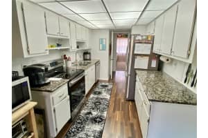 305 30th Ave W, Bradenton, FL 34205, Sold 04/26/22
