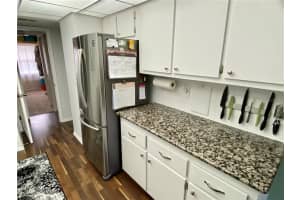 305 30th Ave W, Bradenton, FL 34205, Sold 04/26/22