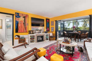 5855 Midnight Pass Rd, Siesta Key, FL 34242, Sold 05/25/22