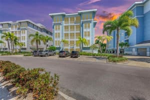 387 Aruba Cir, Bradenton, FL 34209, Sold 06/07/22