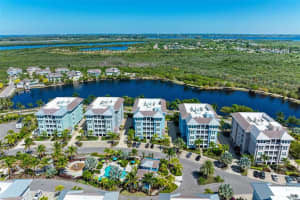 387 Aruba Cir, Bradenton, FL 34209, Sold 06/07/22