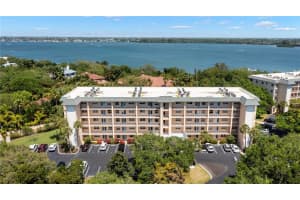 8625 Midnight Pass Rd, Sarasota, FL 34242, Sold 05/10/22