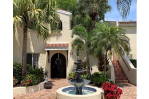 6101 34th St W, Bradenton, FL 34210, Sold 04/25/22