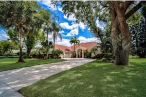 8778 Misty Creek Dr, Sarasota, FL 34241, Sold 05/20/22
