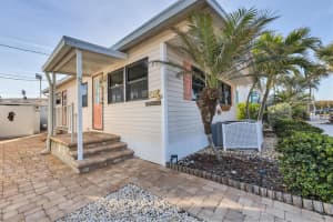 3710 Gulf of Mexico Dr, Longboat Key, FL 34228, Sold 05/02/22