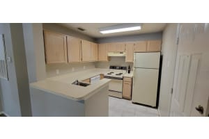 4020 Crockers Lake Blvd, Sarasota, FL 34238, Sold 05/04/22