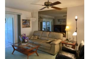 207 47th Ave Dr W, Bradenton, FL 34207, Sold 04/28/22