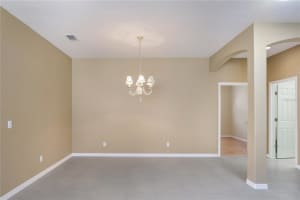 8210 Stirling Falls Cir, Sarasota, FL 34243, Sold 05/25/22