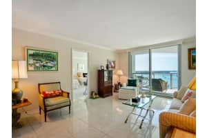 1111 Gulfstream Ave, Sarasota, FL 34236, Sold 05/27/22