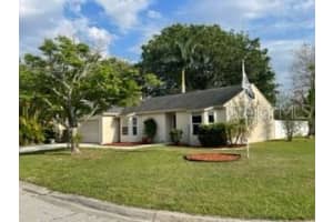6101 61st Ct E, Palmetto, FL 34221, Sold 05/12/22