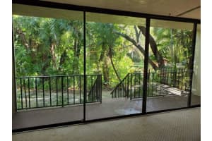 3904 Mourning Dove Dr, Bradenton, FL 34210, Sold 05/05/22