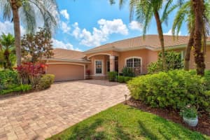7110 SOUTHGATE CT, SARASOTA, FL 34243 Sold 12/08/22
