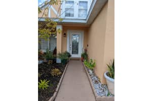 5234 Aventura Blvd, Orlando, FL 32839, Sold 05/13/22