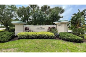 4802 51st St W, Bradenton, FL 34210, Sold 04/29/22