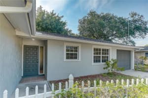 3338 Spainwood Dr, Sarasota, FL 34232, Sold 05/06/22