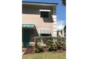 5683 Midnight Pass Rd, Siesta Key, FL 34242, Sold 05/05/22