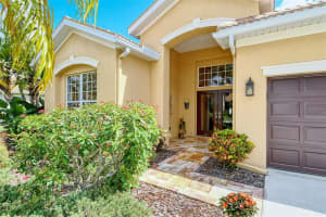 1189 Fraser Pine Blvd, Sarasota, FL 34240, Sold 05/23/22