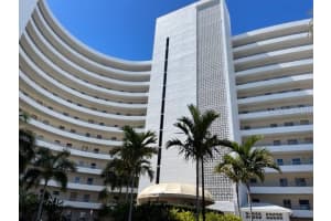 6300 Midnight Pass Rd, Sarasota, FL 34242, Sold 04/29/22