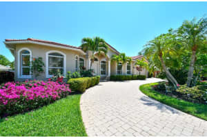 530 Yardarm Ln, Longboat Key, FL 34228, Sold 04/29/22