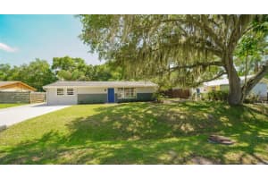 3618 Prado Dr, Sarasota, FL 34235, Sold 05/11/22