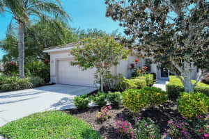 4240 Cascade Falls Dr, Sarasota, FL 34243, Sold 05/19/22