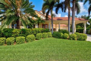 4751 PINNACLE DR, BRADENTON, FL 34208 Sold 08/19/22