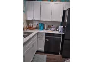 5924 Canal Dr, Bradenton, FL 34207, Sold 06/30/22