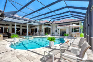 2931 Dick Wilson Dr, Sarasota, FL 34240, Sold 06/29/22