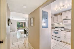 1646 Stickney Point Rd, Sarasota, FL 34231, Sold 05/12/22