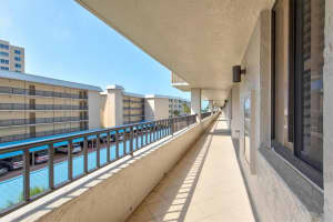 5880 Midnight Pass Rd, Sarasota, FL 34242, Sold 05/25/22